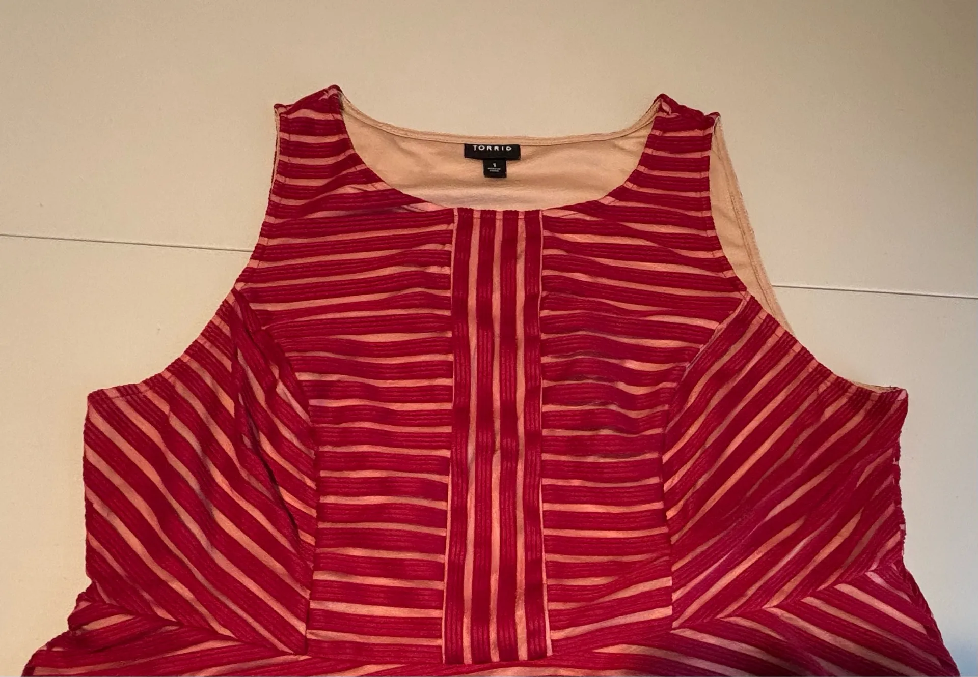 TORRID | ladies plus size blouse. Size: 1/1X/14-16 - Image 9