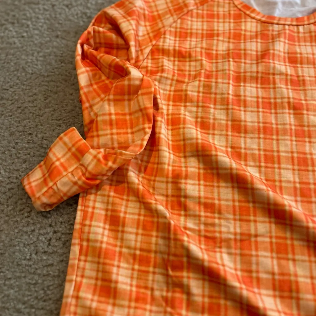 Woman size 2xl top sweater orange plaid unused - Image 3