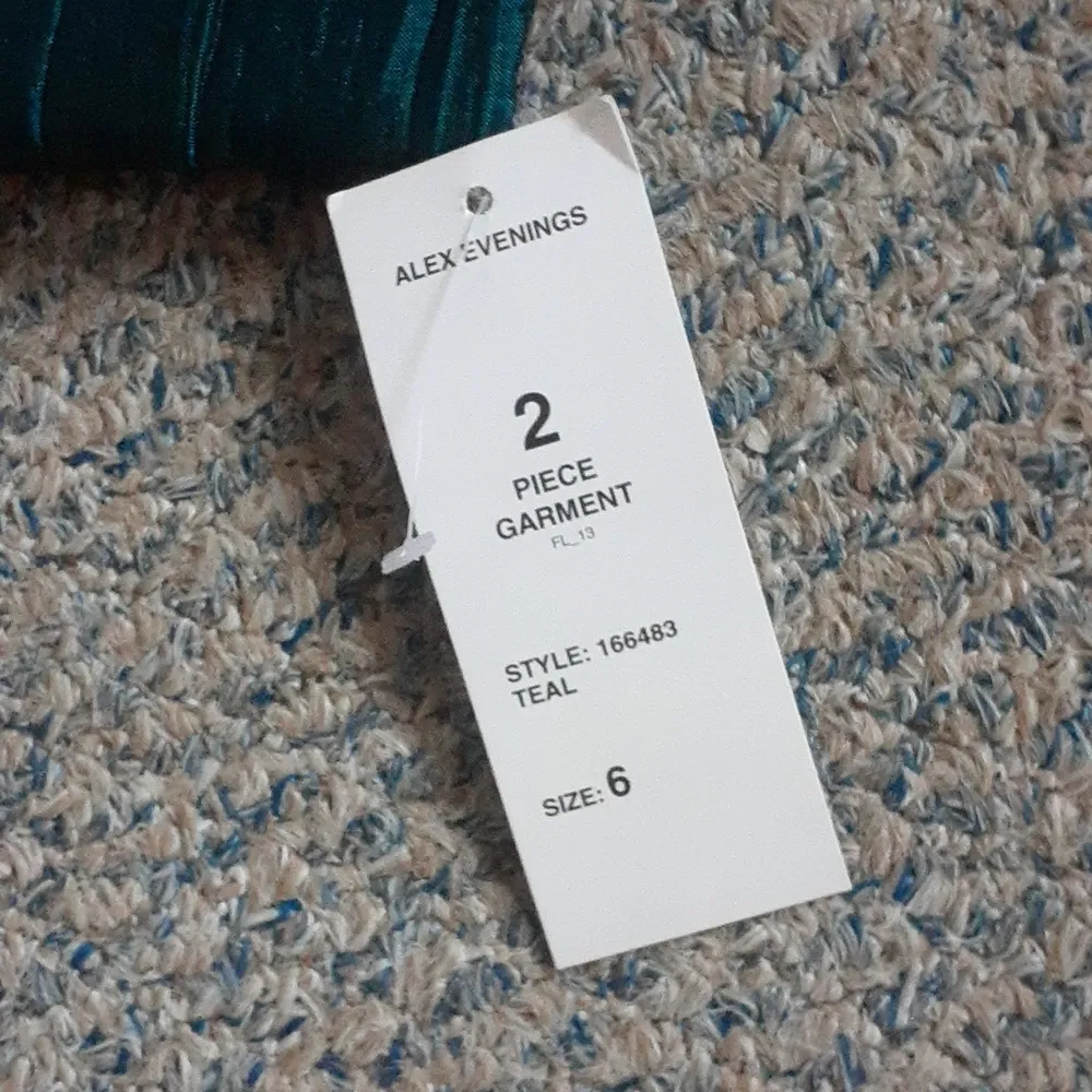 NWT Alex Evenings Teal Crinkle Satin Two Piece Dress Set SIZE 6 – Jacket & Dress - Image 6