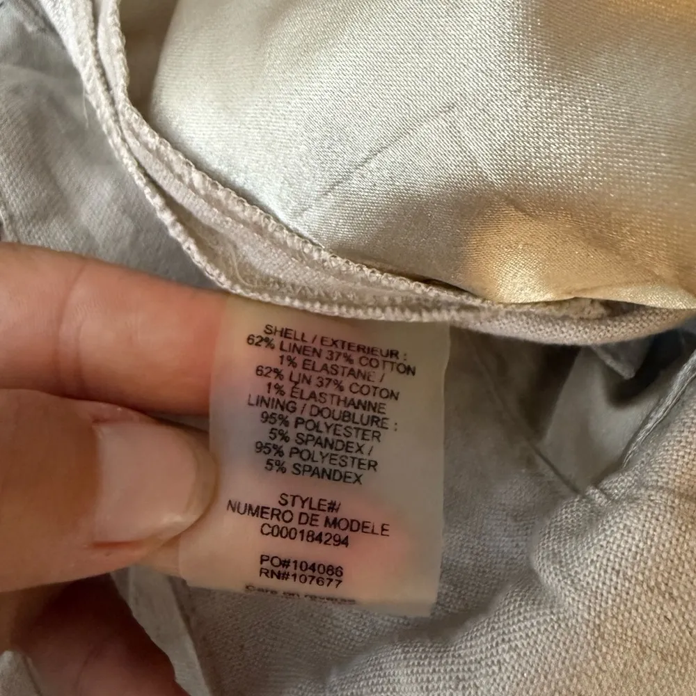 Alice + Olivia Beige Linen Cuffed Shorts - Image 3