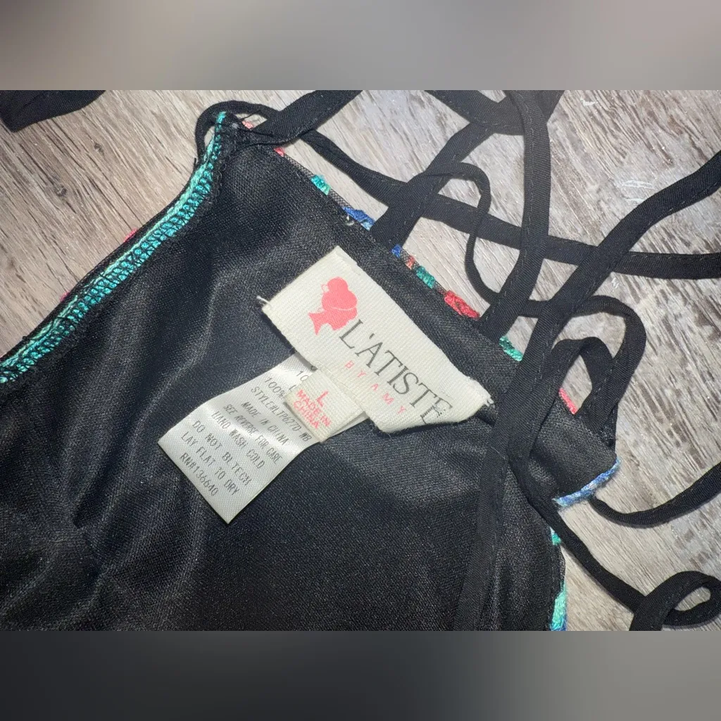 L’atiste crop top with tie back - Image 3