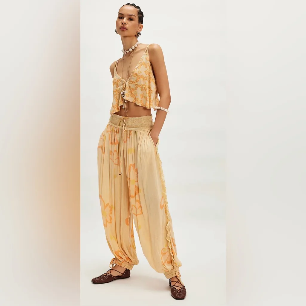 Free People Top Stitch And Tropics Set - Image 3