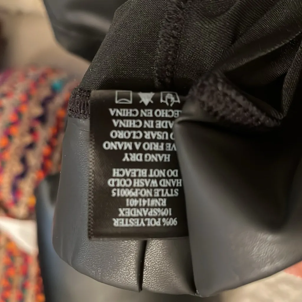 Boutique brand pleather leggings size L Black Size L - Image 5