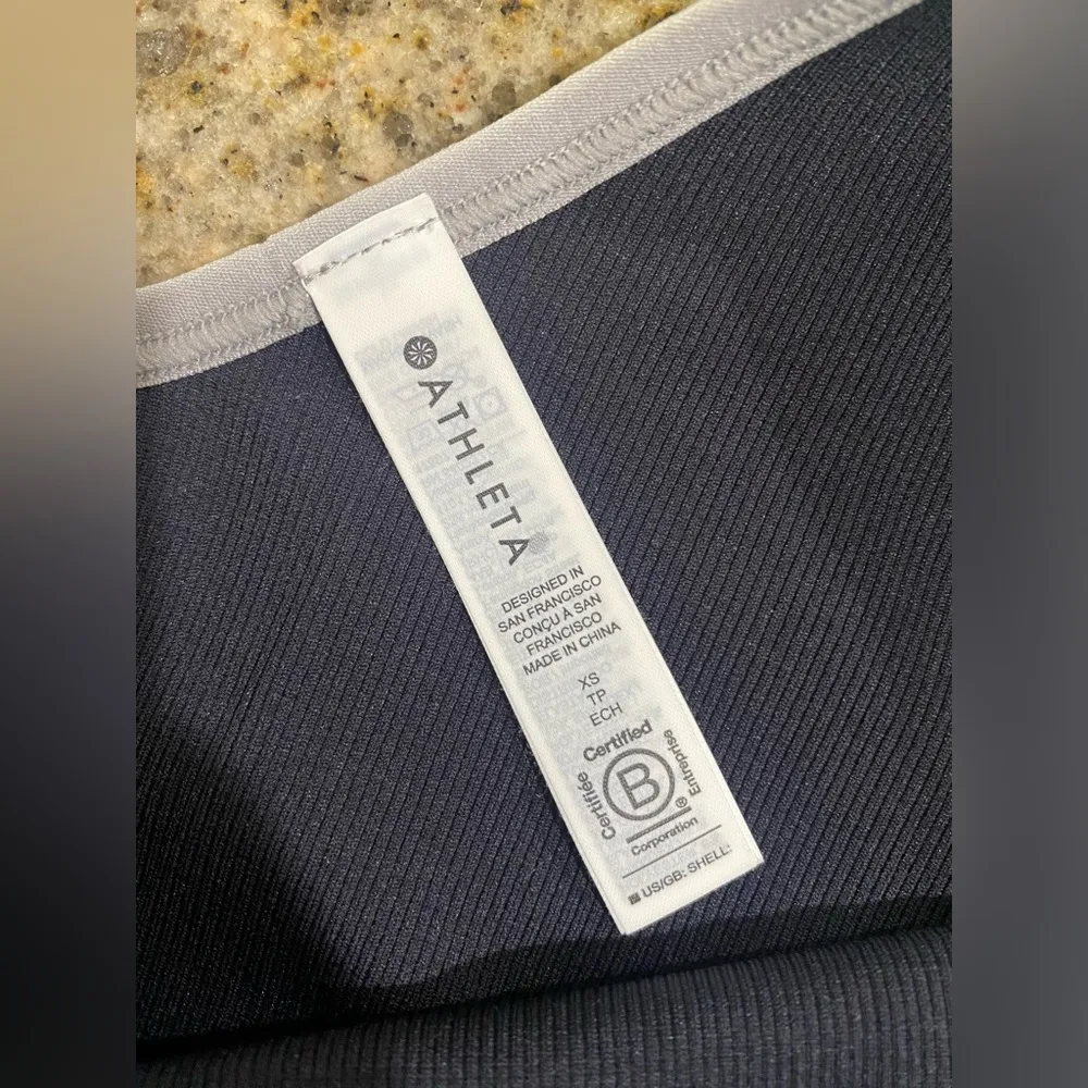 Athleta Aurora Scoop Crop Tank Size XS NEW Seamless Animal Print Gym Workout - Image 11