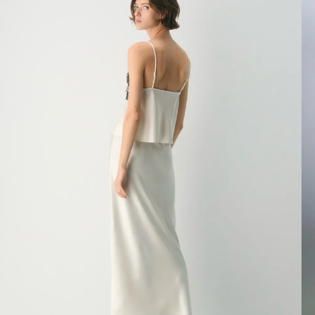 Aritzia Cream Maxi Skirt - Image 2