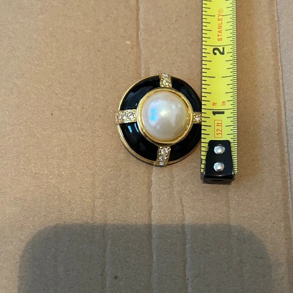 Elegant‎ Black and Gold Pearl Earrings Clip On pre owned - Image 6