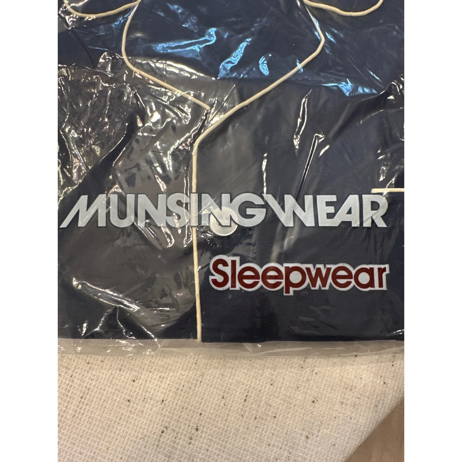Munsingwear Sleepwear Pajamas Navy Mens Medium PJ Set NEW casual Black Size undefined - Image 4