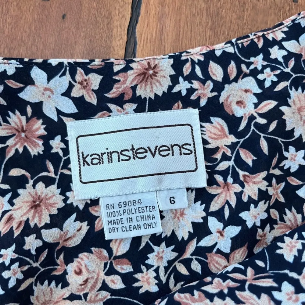 Vintage 1990s Karin‎ Stevens Floral Midi Dress - Image 2