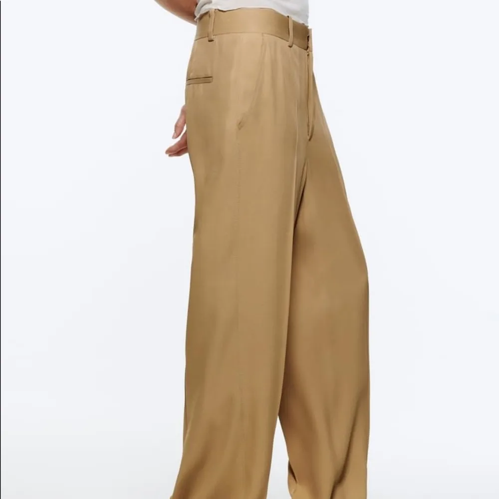 Zara FLOWY STRAIGHT LEG PANTS High-Waisted w/ Side & Back Pockets Beige XS NEW - Image 4