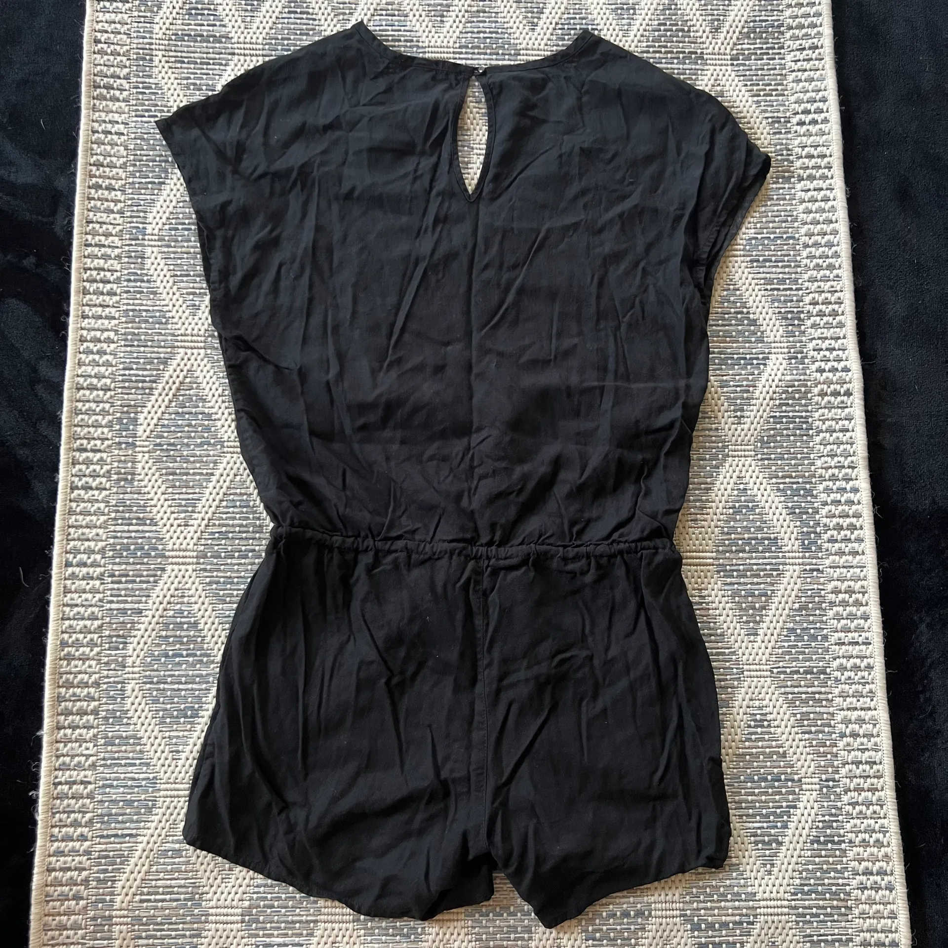 J. Crew linen blend tie waist black romper - Image 3