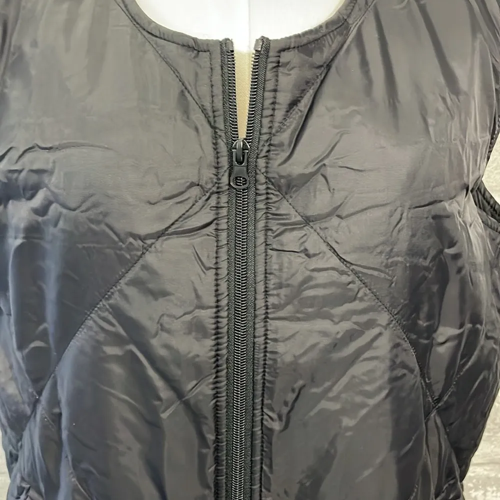 Socialite Lightweight Puffer Vest - Image 2