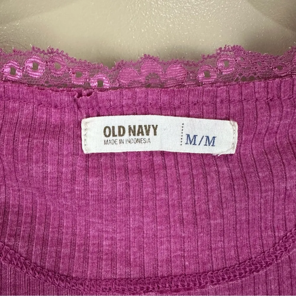 Old Navy Magenta 3/4 Sleeve Ribbed Lace Trim Henley Shirt Top Medium - Image 2