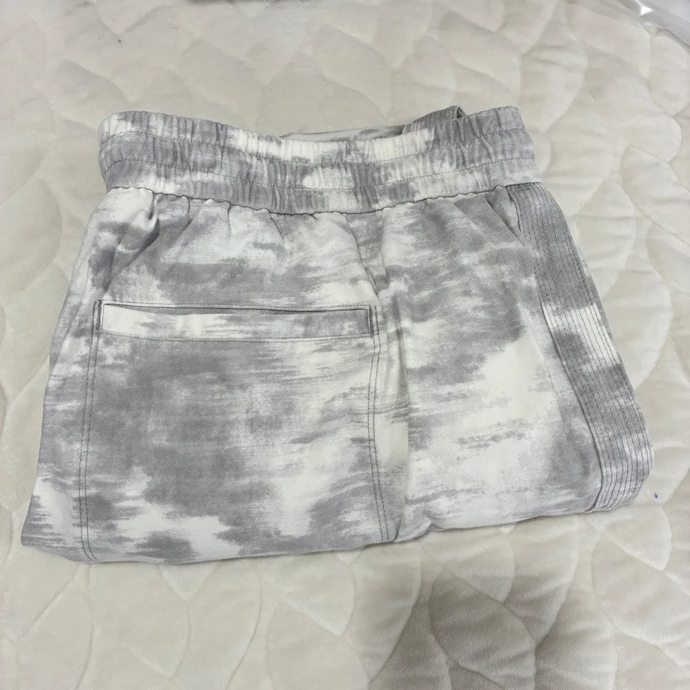 Athleta Farallon Printed Jogger Lightweight Activewear Pants Gray White Size 26W - Image 6