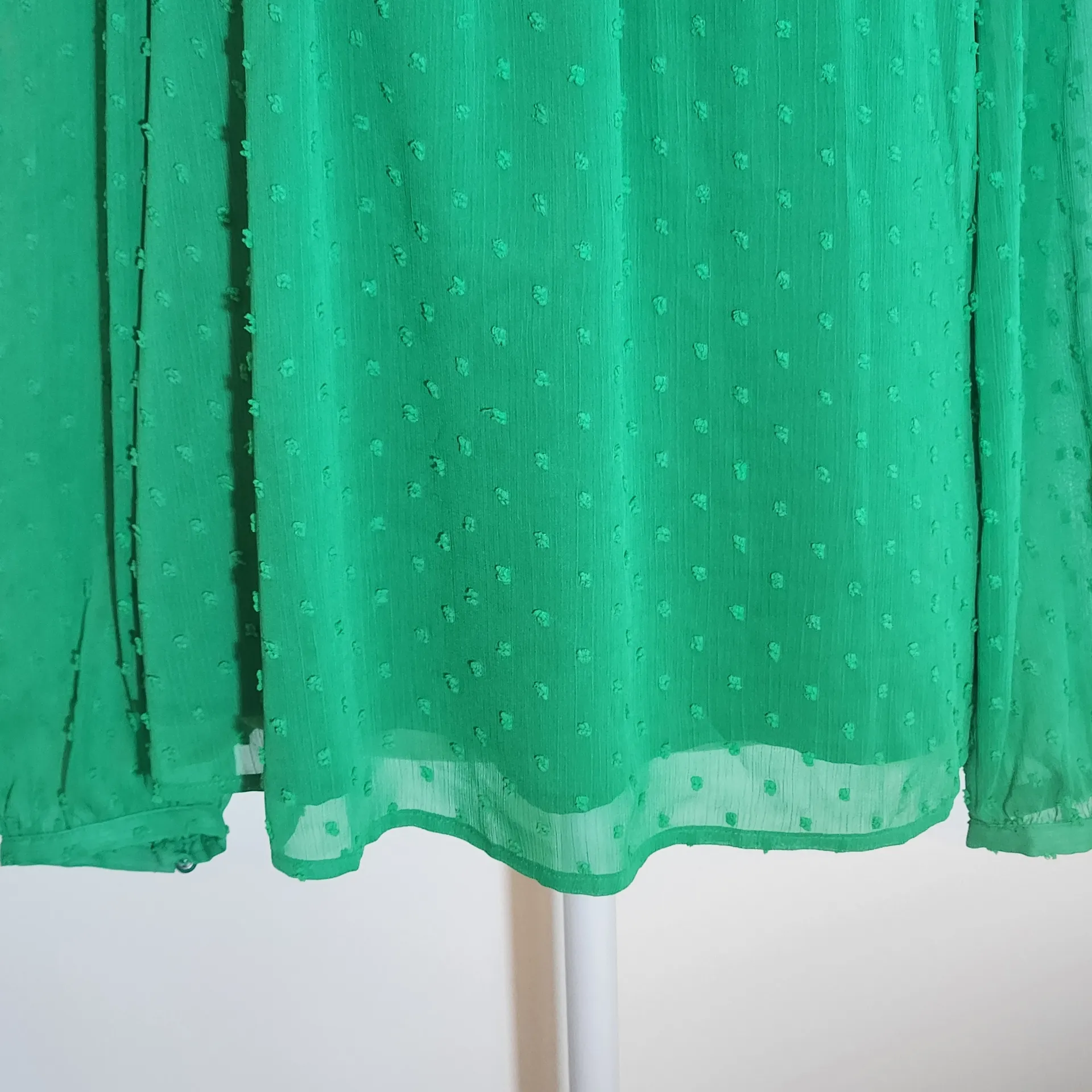 J. Crew Long Sleeve Green Swiss Dot Blouse Size Medium Preppy Green Women's Top - Image 4