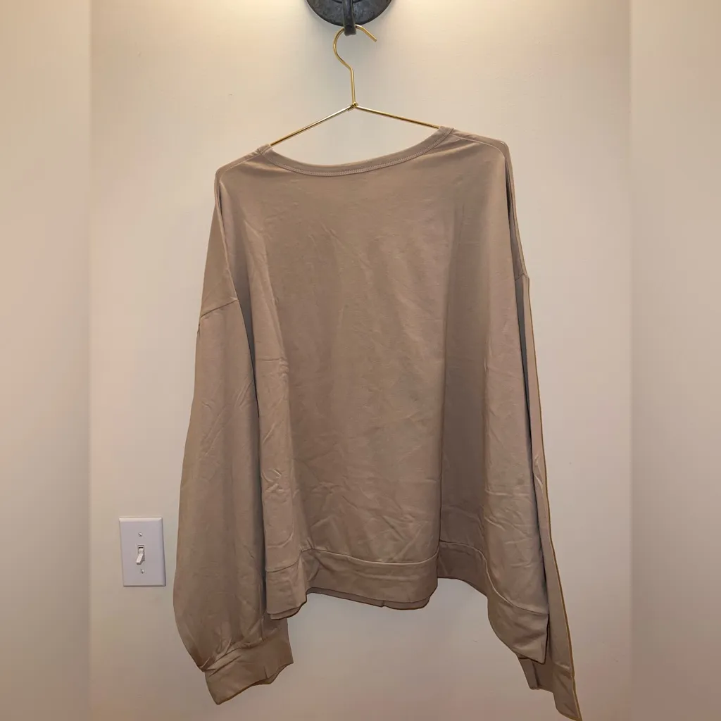 Disney Parks Mickey Mouse Tan Long Sleeve Pullover Top 3X NWT - Image 2