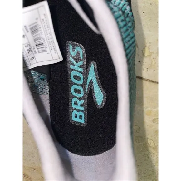 Brooks Mach 19 Spikeless Womens Track‎ Running Shoes SIZE 6 - Image 8