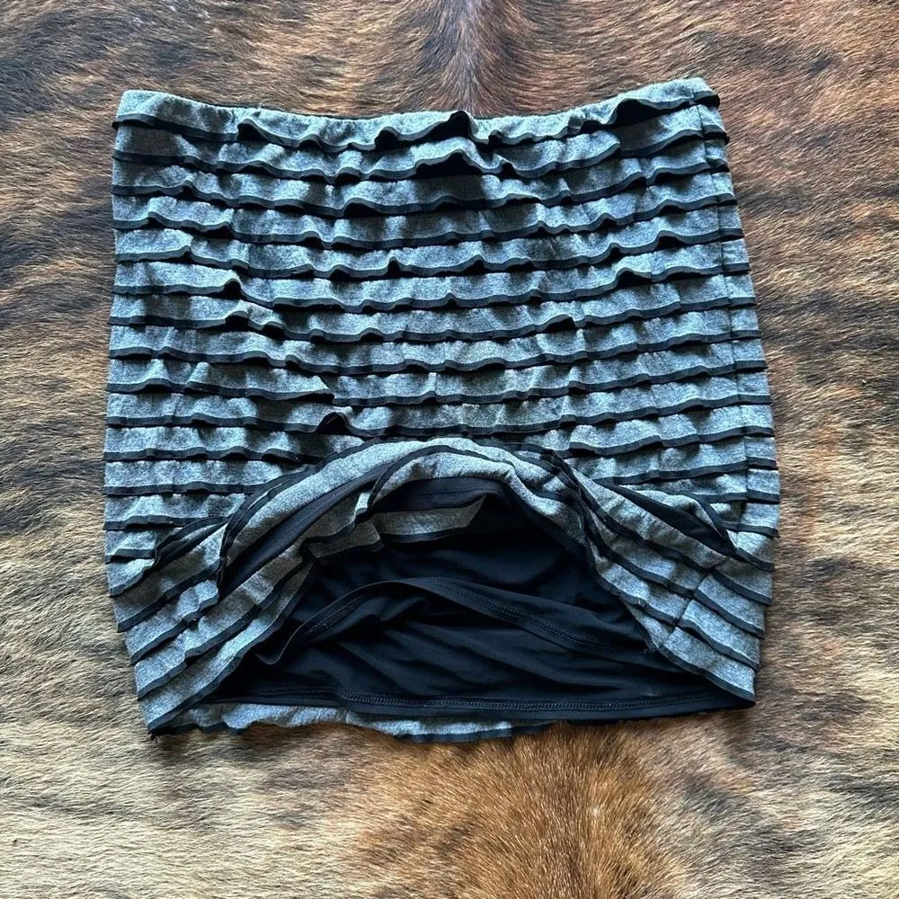 Max Studio Y2K Ruffle Tiered Mini Skirt - Image 2