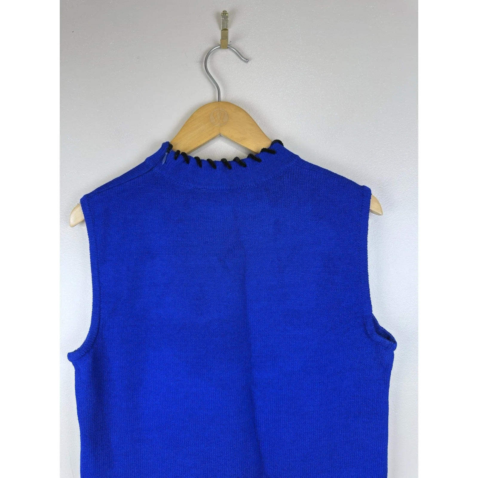 St. John Sport by Marie Gray Women’s Knit Sweater Vest Royal Blue Size M Preppy - Image 6