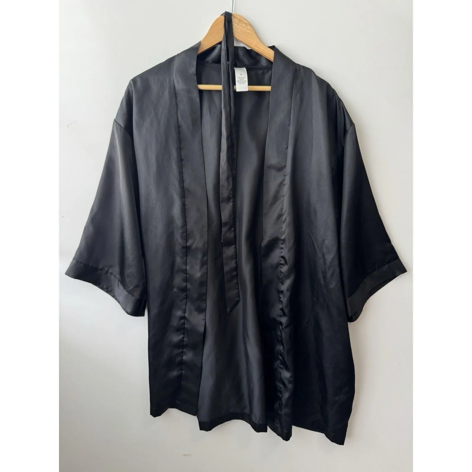 Adore Me Black Satin Kimono Relaxed Open Night Sleep Loungewear‎ Robe Medium - Image 3