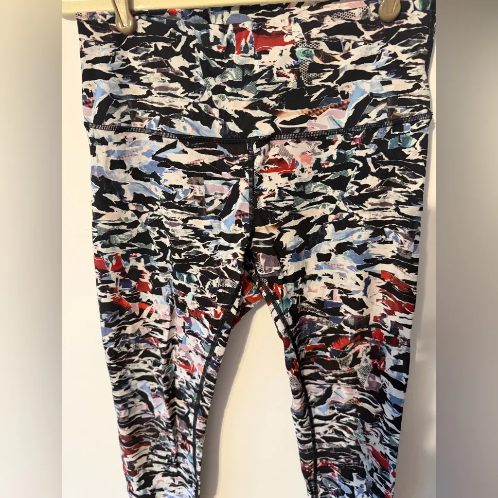 Lululemon Wunder Under High Rise 28”. EUC! Culture Clash Multi Black. - Image 3