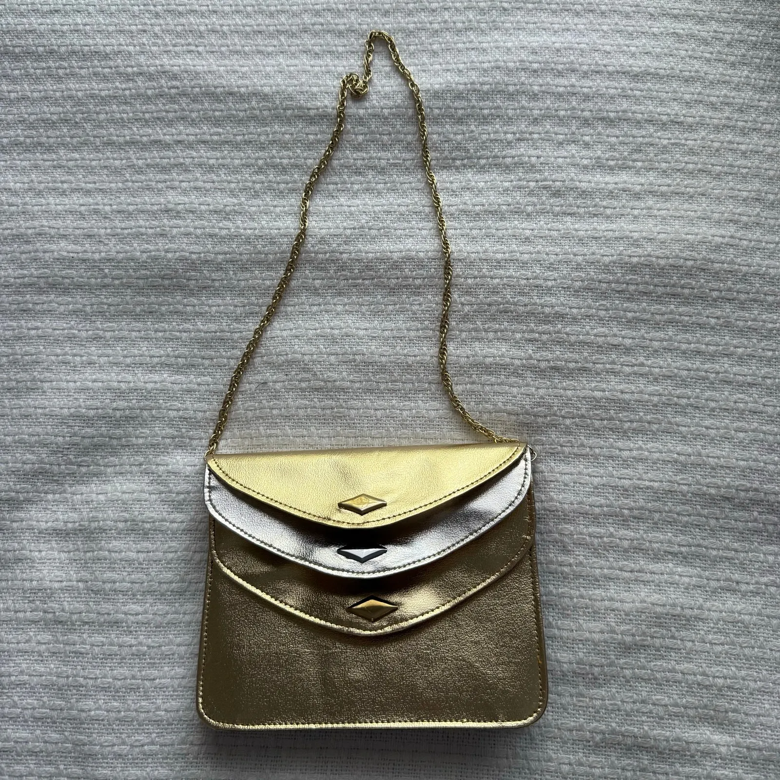 Vintage Walborg Silver and Gold Clutch Evening Bag - Image 3