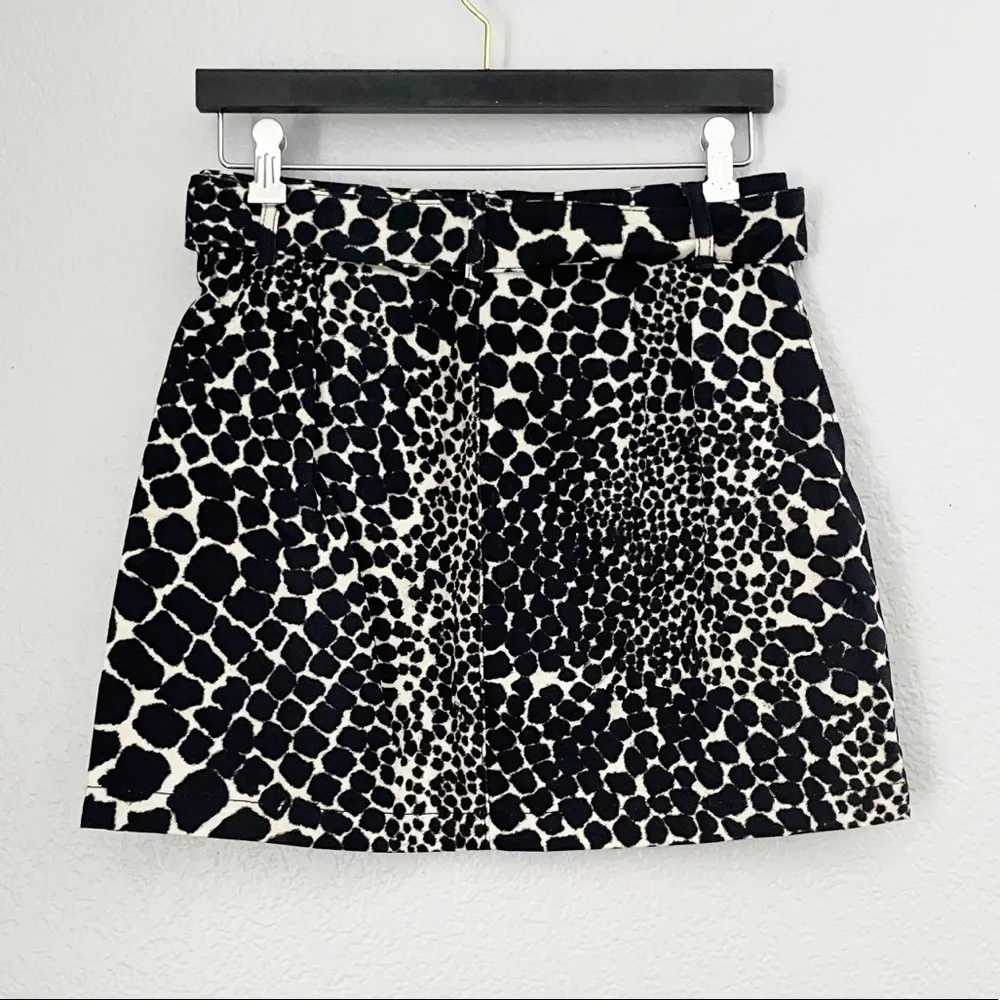 NWOT TOPSHOP Giraffe Denim Mini Skirt With Belt 6 - Image 8