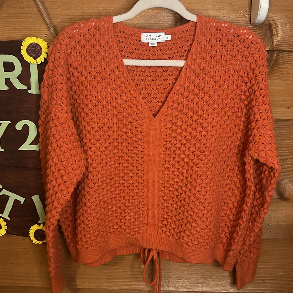 Molly Bracken Popcorn Knit Cinch Crop Sweater Burnt Orange V Neck Medium Stretch - Image 7