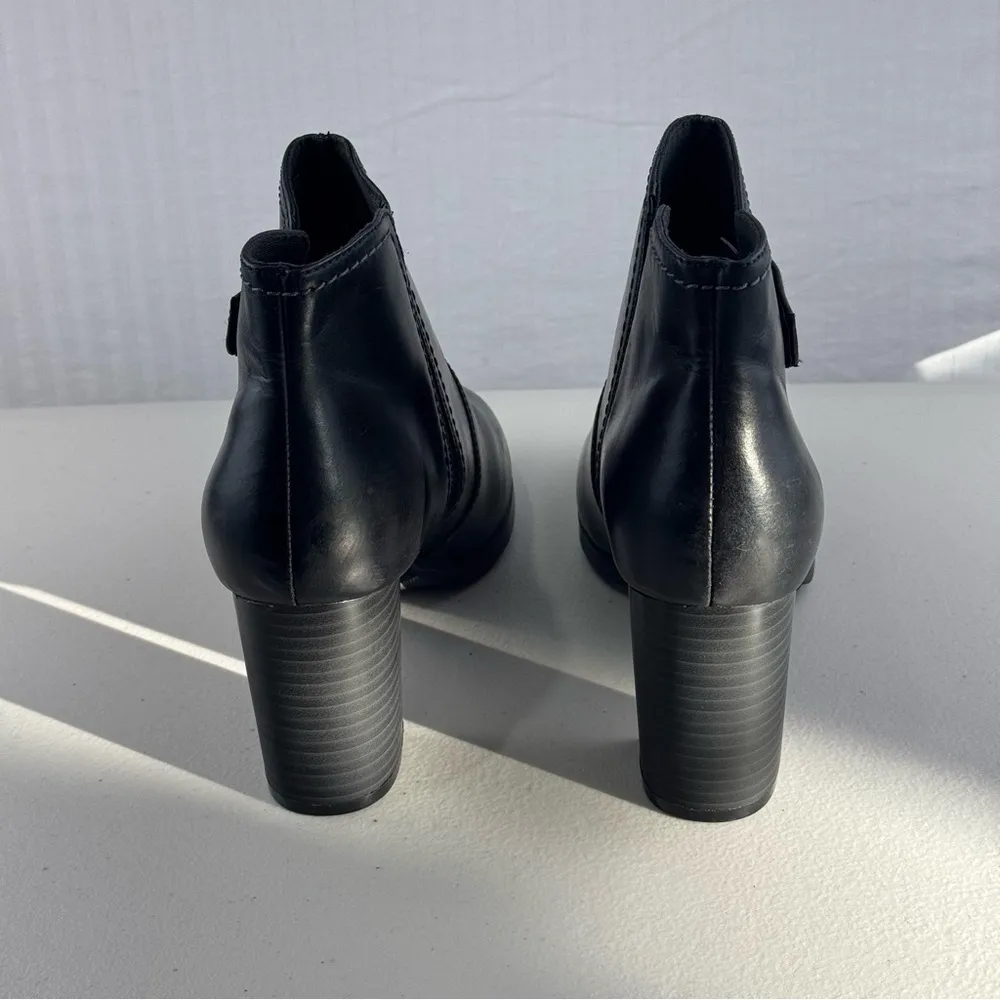 Clarks Bayla Glow Bootie Black Nubuck Leather Boots 3” Stacked Heel Women’s 10 - Image 8