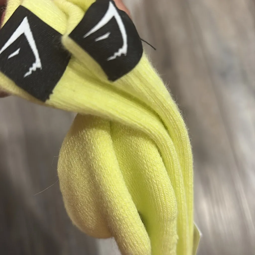 GymShark Neon Crew handwriting socks Small 4-6 NEW - Image 3