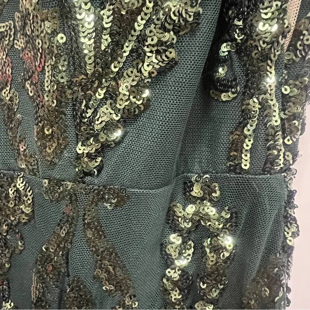 Emerald Green Sequined Mermaid Dress with lace up back size 2 - Image 10