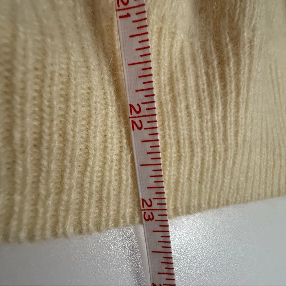 1980’s Vintage Lambswool Angora Blend Sweater with  Shoulder Pads - Image 6