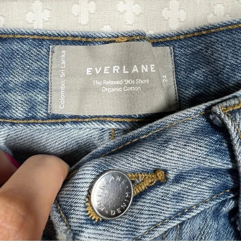 Everlane Light Wash Relaxed 90s High Rise Shorts - Image 3