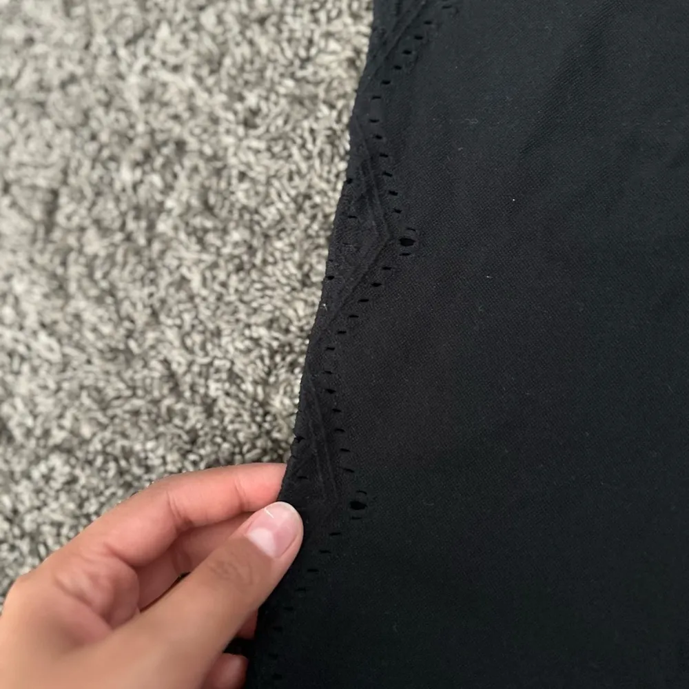 Victoria's Secret Black Seamless Leggings with Wide Waistband - Image 2