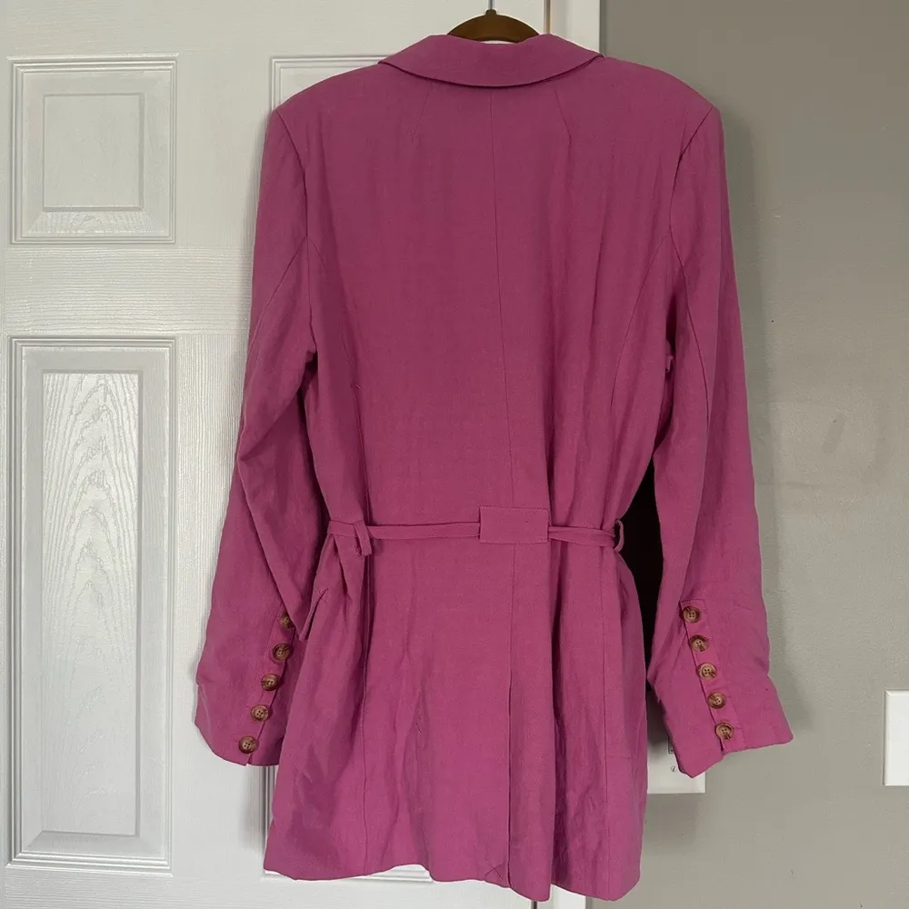 Free People Olivia Linen Blazer XL Pink Double
Breasted Belted Oversized NWOT - Image 4