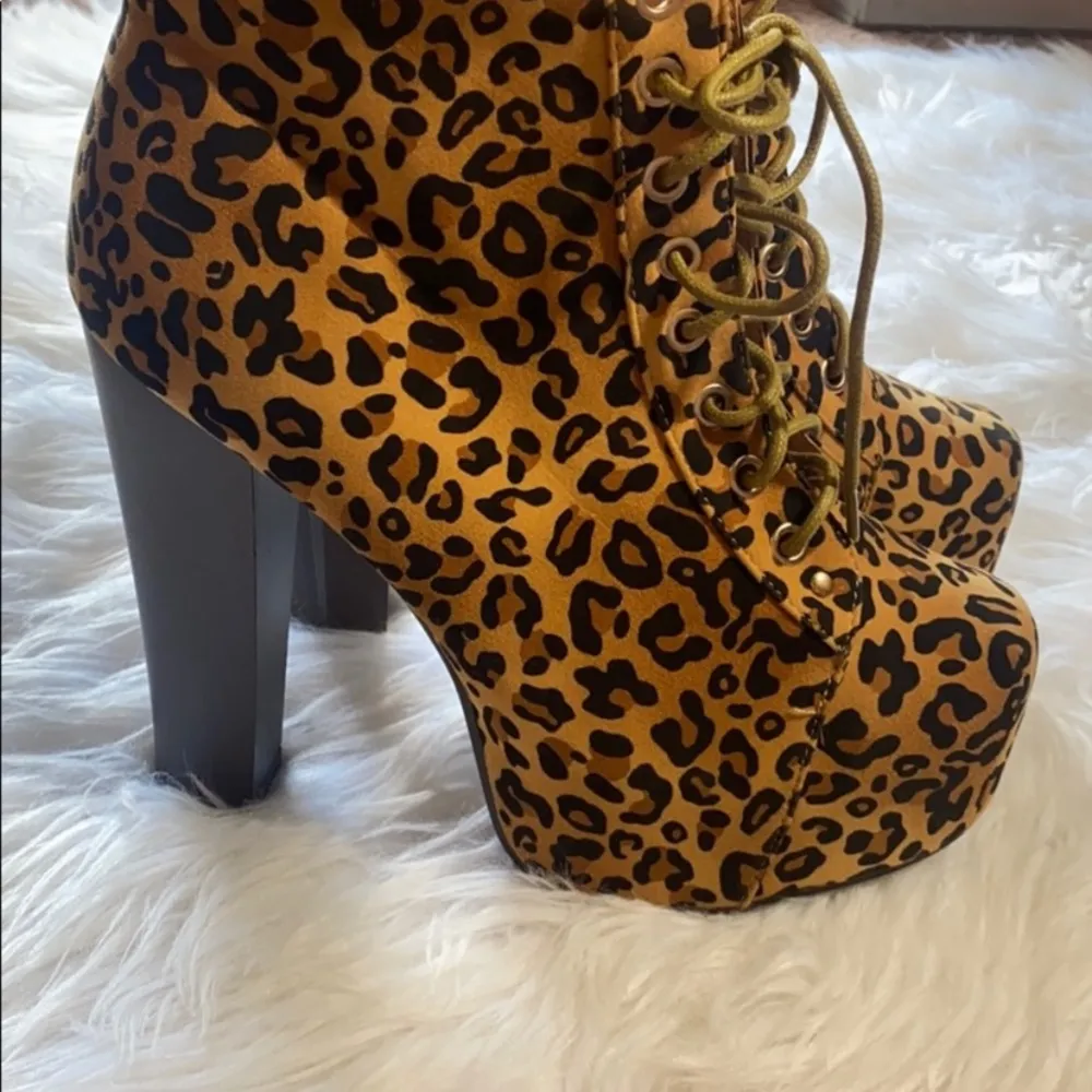 Delicacy cheetah super tall block lace up platform heels - Image 5