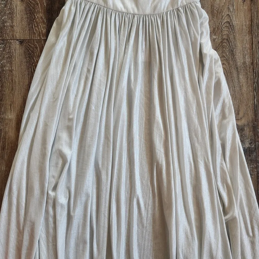 Retrofete Doss Dress in Silver/White Size Medium Maxi NWT Spaghetti Straps - Image 9