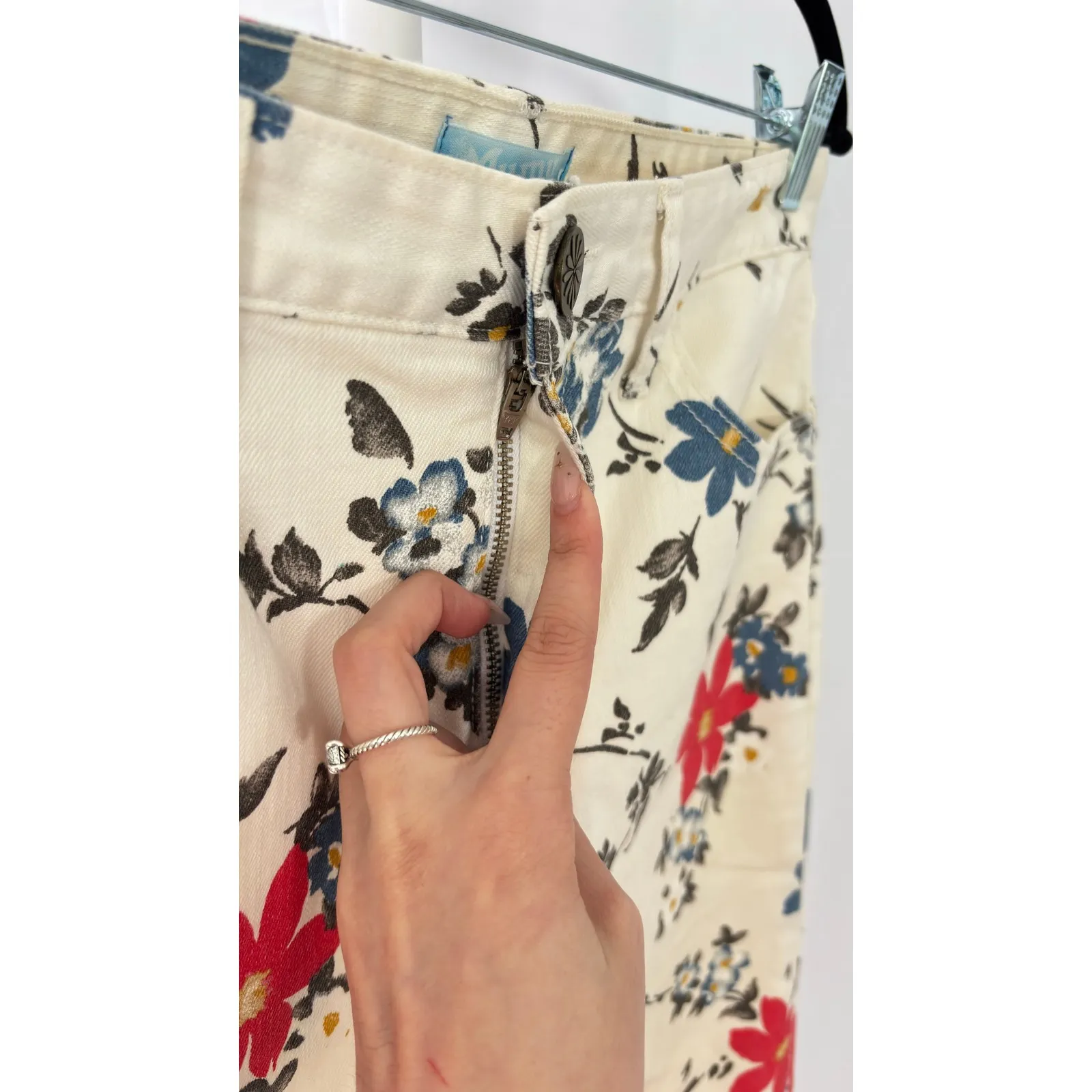 $140 Mumu Blue Floral Distressed Skinny Jeans Women's White Red Blue Flower - Image 5