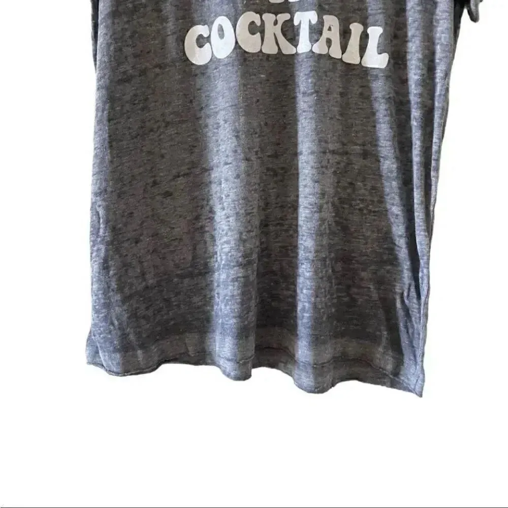 Chaser Revolve Heather Gray Festival I Need. Cocktail Short Sleeves TShirt SZ M - Image 4