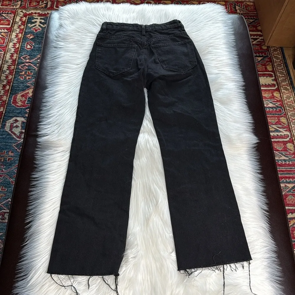 Zara Black High Rise Button Fly Cropped Jeans - Image 5