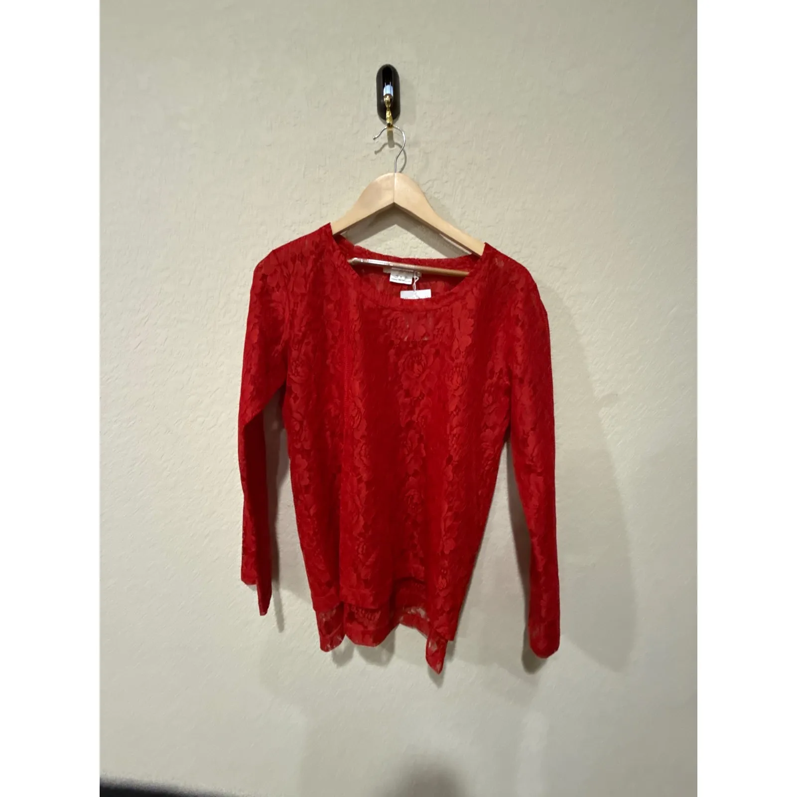Comme des Garcons Red Lace Floral Pattern Round Neck Size Large - Image 2