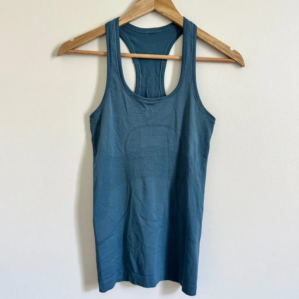 Lululemon Swiftly Tank Top Size 2 Blue - Image 2