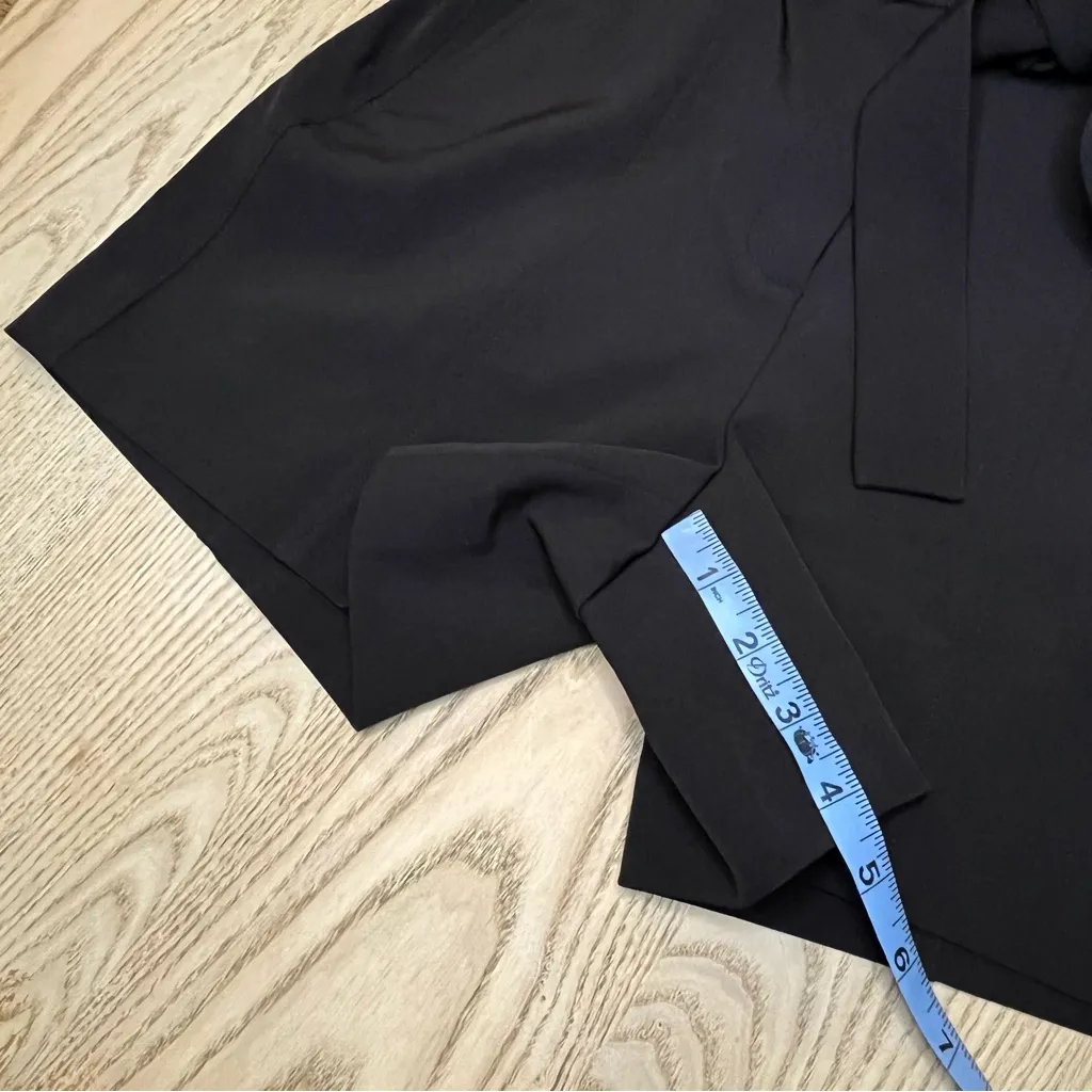 NWT WHBM Belted Paperbag Fluid Wash Black Shorts 4.5” Inseam Women’s Size 2 - Image 7