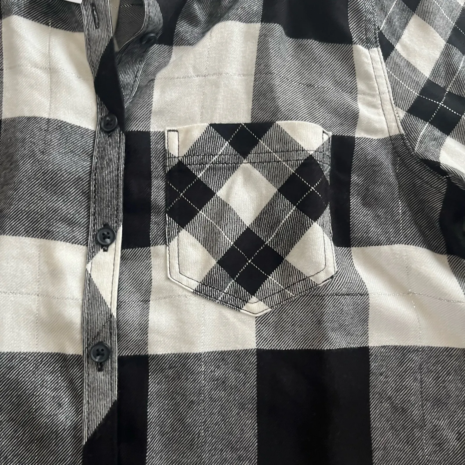 Maurices Women’s Black & White Cabin Plaid Button Down Size S - Image 5