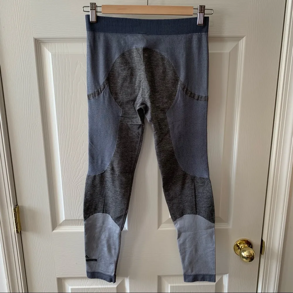 Like New adidas by Stella McCartney Wintersport Seamless Contoured Leggings Gray Size M - Image 3