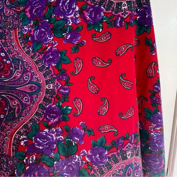 Vintage 80s Vicountessa Valentina scarf red purple floral paisley green shawl - Image 2