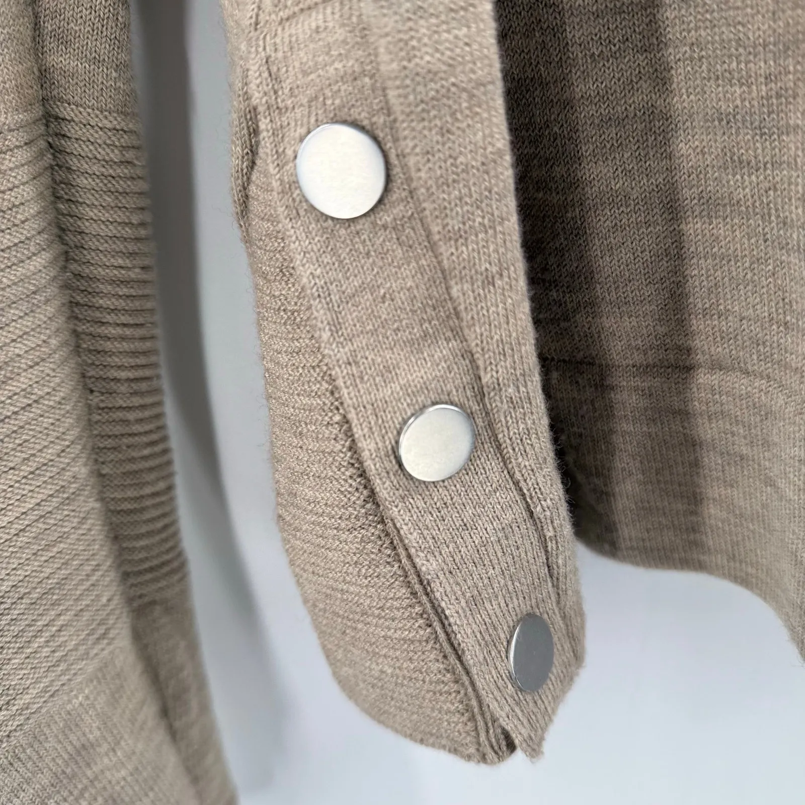 Athleta Sweater SZ Small Merino Wool Blend Turtleneck Snaps Oatmeal 159163 Snaps - Image 12