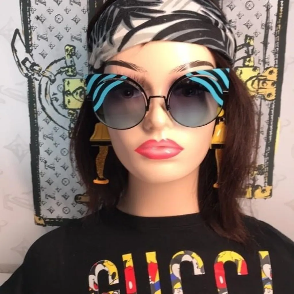 New Authentic Stylish Black and Blue Cat-Eye Sunglasses FF0215/S 0LBJF - Image 2