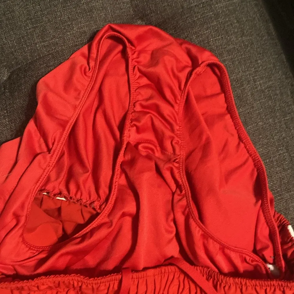 Nike Dri-Fit Women Size Medium Red/White Shorts - Image 6