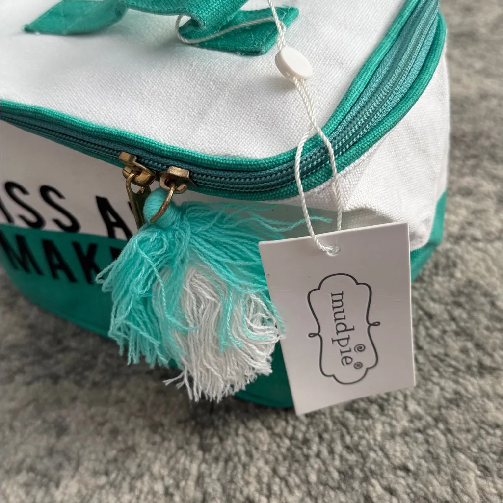 Mud Pie Kiss and Makeup Color Block Train Case in Green - Image 4