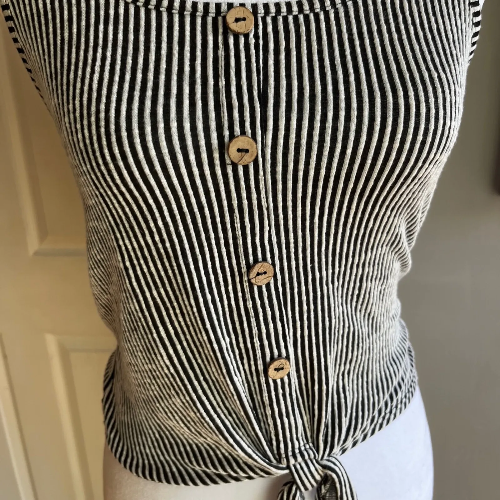 Black and White Button-Down Tank Top Cropped Feminine Striped Minimalist Chic - Image 9